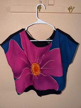 Women's Floral Pink & Blue Short Sleeve Top